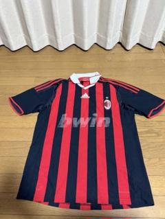A.C. Milan サッカーTシャツ 赤黒ストライプ