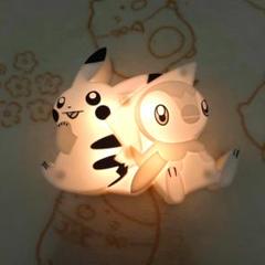 手のひら ピカチュウ フィギュア 初代 レトロ コレクション