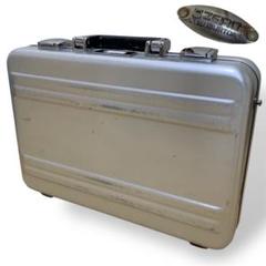 ＺＥＲＯ　ＨＡＬLＩＢＵＲTＯＮ　仕様のアタッシュケース　シルバー　良品 Amazon | ZERO Halliburton Pursuit アルミニウム ハードサイド
