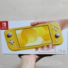 Nintendo Switch NINTENDO SWITCH LITE イエ…