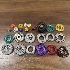 メタルファイトベイブレード　まとめ売り　パーツ数100越え！！ メタルファイトベイブレード まとめ売り パーツ数100越え