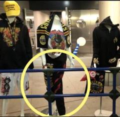 GUNS N' ROSES ガンズアンドローゼズ 2022ジャパンツアースエットのサムネイル