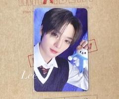 Amazon.co.jp: stray kids unlock オンコン バインダー トレカ