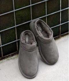 2025年最新】UGG CLASSIC slipper 24の人気アイテム - メルカリ