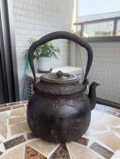 龍文堂造　茶道具図瓢箪形鉄瓶 龍文堂造 茶道具図瓢箪形鉄瓶 - メルカリ
