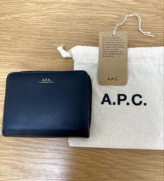 A.P.C（財布 ・ ブラック/黒色系）のフリマアイテム一覧
