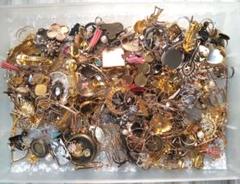 大量アクセサリーパーツJI)(ジャンク品)(1kg) - メルカリ