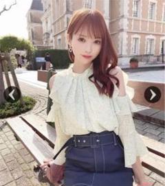 ミシェルマカロン　ビックリボンブラウス 　ベージュ　フリーサイズ ミシェルマカロン ビックリボンブラウス ベージュ フリーサイズ