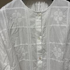 新品　かぐれ　クロスステッチドロストブラウス かぐれ（カグレ）の「クロスステッチドロストブラウス（シャツ