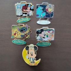 ディズニーストア リロアンドスティッチ ピンバッジ ピンズ 3個セット 2025年最新】リロandスティッチ ピンバッジの人気アイテム