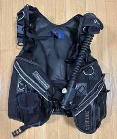 Bism - 超美品 ビーイズム BCD ダイブビーンズ スキューバダイビング BCジャケット 楽天市場】Bism ビーイズム ネレウスBC バージョンD