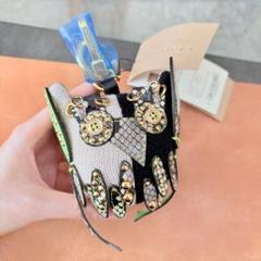 ラスト１【新品】BURBERRY フクロウ ウール&レザー バッグチャーム ラスト1【新品】BURBERRY フクロウ ウール&レザー バッグチャーム