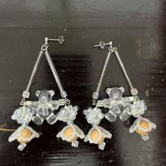 リリィバイセリピアス