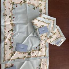 ウェッジウッド ワイルドストロベリー ランチョンマット 6枚セット WEDGWOOD ワイルドストロベリー柄 ランチョンマット&コースター