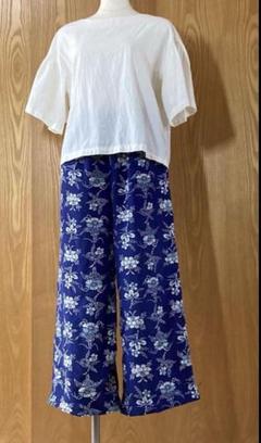 7月末日迄SALE‼️¥8800→¥8300ネイビー花柄ワイドパンツ（ネイビー系）