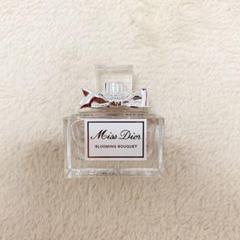 ディオール ミス ディオール ブルーミング ブーケ オードゥトワレ ミニ 5ml
