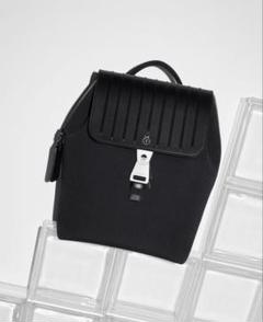RIMOWA バックパック　ブラック　リュックのサムネイル