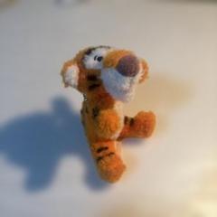 ティガー ぬいぐるみキーホルダー