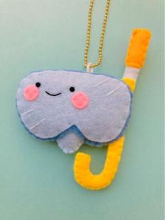 ハンドメイド　フェルトマスコット　シュノーケル