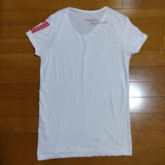 USUALIS ウザリス VネックTシャツ