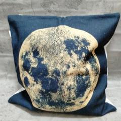 極美品 即決価格 jubilee クッションカバー moon 白 紺