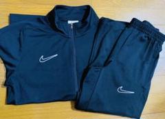 キッズ　NIKE ジャージ上下　140センチ