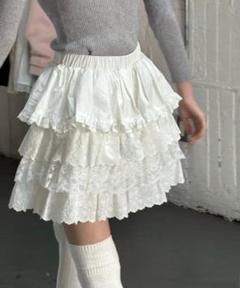 treat ürself トリートユアセルフ　スカート　白　クリーム　アイボリー treat ürself トリートユアセルフ スカート 白 クリーム