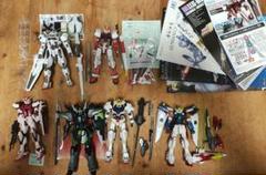 ガンプラ 完成品 まとめ売り　※バラ売り不可 ばら売り不可]組立済みガンプラセット (HG×4 RG×1 EG×1) - メルカリ