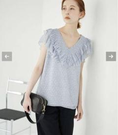 美品　SLOBE IENA Petit Flower プリントフリルブラウス
