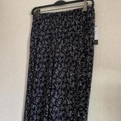 新品！花柄パンツ　Lサイズのサムネイル
