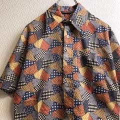 古着 レトロ シャツ 柄シャツ 総柄 デザインシャツ 半袖