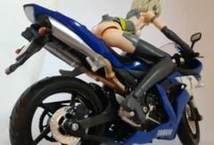 フレームアームズガール　イノセンティアレーサーとバイクの２点セット　完成品のサムネイル