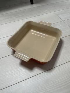 【廃盤】ル・クルーゼ LE CREUSET スクエアディッシュ 白 ２つ 廃盤】ル・クルーゼ LE CREUSET スクエアディッシュ 白 2つ