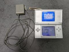 動作確認済み Nintendo DS Lite シルバー 充電器・タッチペン付き