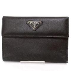 未使用級✨付属完備✨PRADA 三つ折り財布 サフィアーノ 三角ロゴ レザー 黒 PRADA 三つ折り財布 サフィアーノレザー 三角ロゴ 黒 - メルカリ