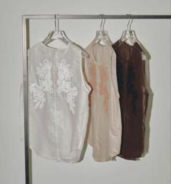 【新品未使用】Organdy Embroider Tops 2025年最新】organdy embroider topsの人気アイテム - メルカリ
