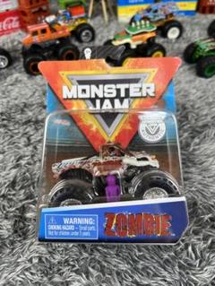 モンスタートラック　ゾンビ Amazon.co.jp: Monster Jam ゾンビモンスター ダートスターター