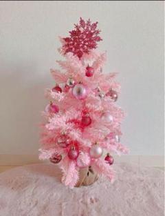 ピンク クリスマスツリーのサムネイル
