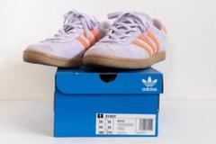 adidas STADT オレンジライン