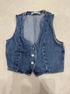 新品・未使用　ZARA TRF パッチワーク　デニム　ベスト　ビスチェ　Mサイズ 新品・未使用 ZARA TRF パッチワーク デニム ベスト ビスチェ M