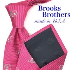 【美品】Brooks Brothers ネクタイ ロゴ柄 総柄 ピンク USA製