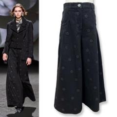 【極小入荷】CHANEL 秋冬メイン限定 カメリア柄 ワイドバングル 210.jpg