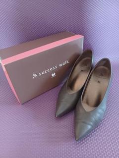 SUCCESS WANK パンプス クリーム色 SUCCESS WANK パンプス クリーム色