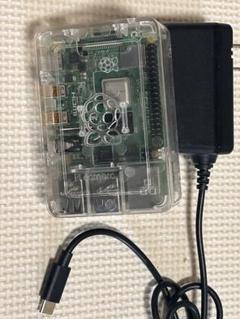 ラズベリーパイ4 Bモデル4GB アダプター付き
