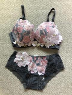 WACOAL salute フロントエックス上下セットG65 WACOAL salute フロントエックス上下セットG65