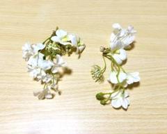 フラワーイヤーカフ