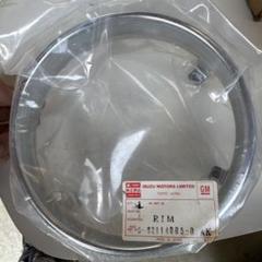 お歳暮･冬ギフト2025｜ギフト・贈り物はセブン 純正部品】いすゞ117クーペ 5-82114004-0 ヘッドライトリム パーツ