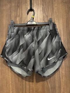 超希少デザイン！NIKE ロゴ刺繍 クレイジーデザイン ランニングショーツ 奇抜 超希少デザイン！NIKE ロゴ刺繍 クレイジーデザイン ランニング