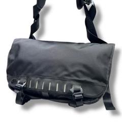 old Nike ナイキ　ブラック　黒　メッセンジャーバッグ　ボディバッグ Deadstock Nike Messenger Bag 
