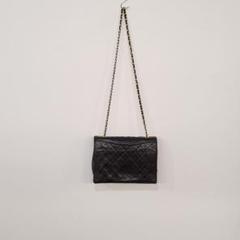 CHANELシャネル ミニマトラッセ ラムスキン シングルフラップチェーンバック